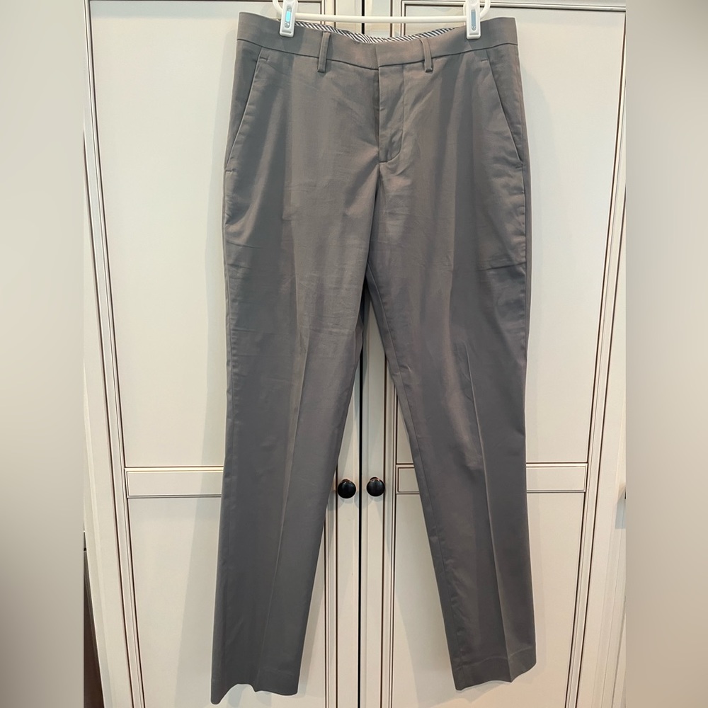 Express Men’s Slim Performance Stretch Easy Care Dress Pants, 29 x 32
